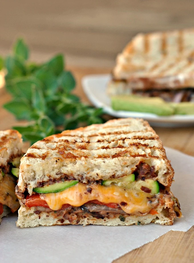 MEXICAN VEG SANDWICH