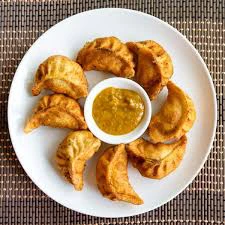 Chicken momos